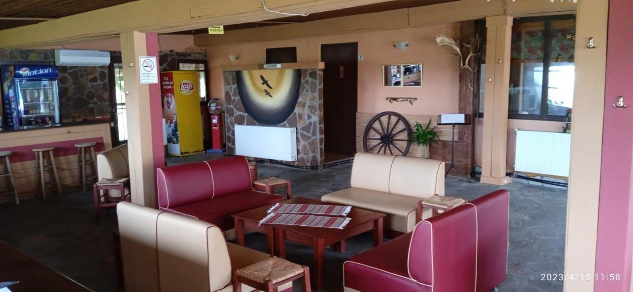 Hotel Konstantina Rodopoli Экстерьер фото